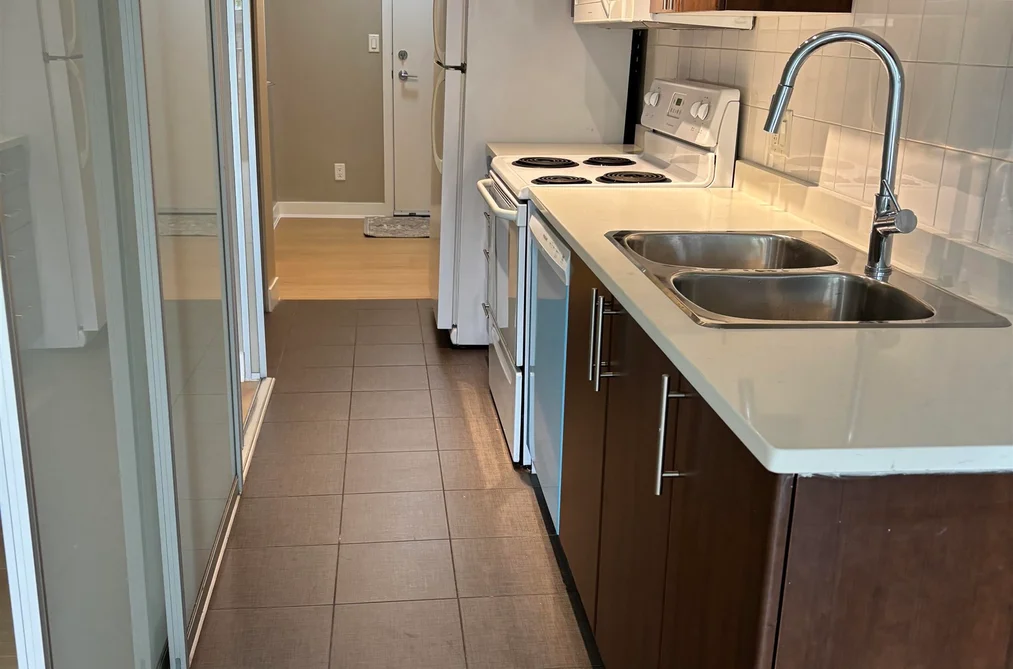 211 2150 E HASTINGS STREET, Vancouver BC V5L 0A5, Vancouver BC — Residential for Sale — Photo 14 of 17