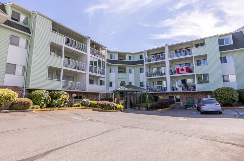 Condo for sale at 211 31850 Union Avenue Abbotsford British Columbia - MLS: R3144890