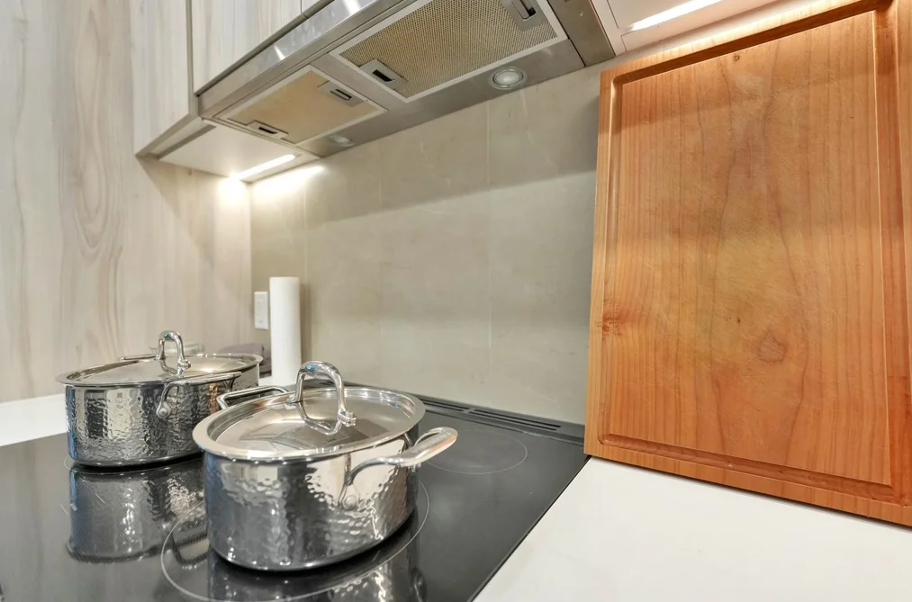 211 3596 MALSUM DRIVE, North Vancouver BC V7G 0B5, North Vancouver BC — Residential for Sale - Photo 6