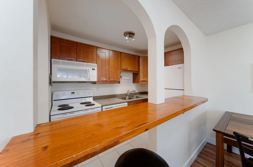 211 423 AGNES STREET, New Westminster BC V3L 1G2, New Westminster BC — Residential for Sale - Photo 7