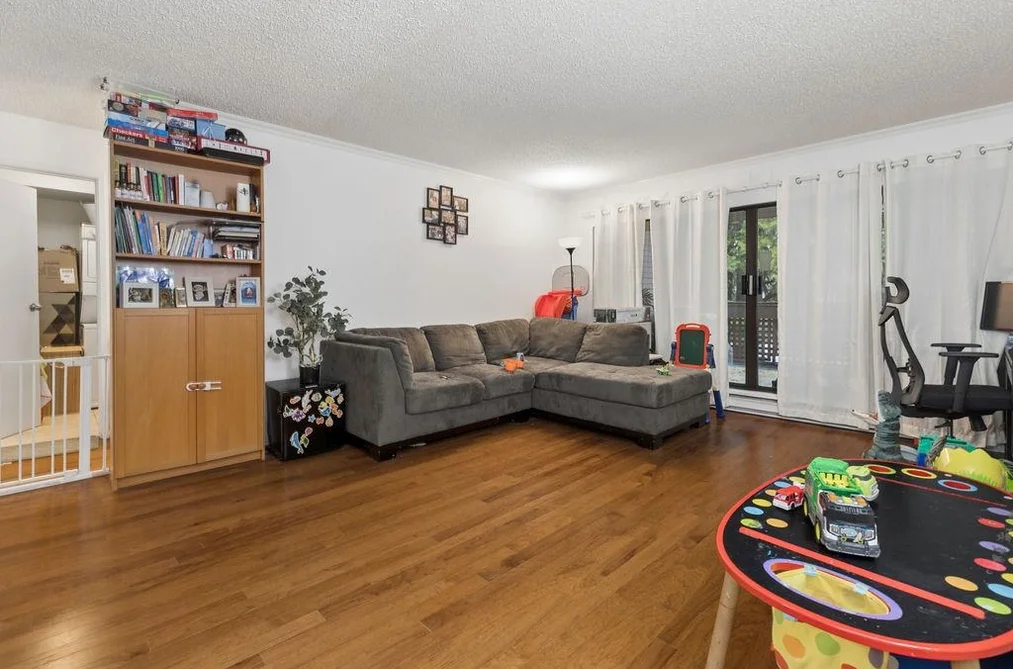 211 444 W 49TH AVENUE, Vancouver BC V5Y 3V4, Vancouver BC — Residential for Sale - Photo 5