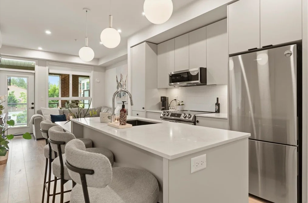 Condo for sale at 211 45511 Campus Drive Chilliwack British Columbia - MLS: R3132355