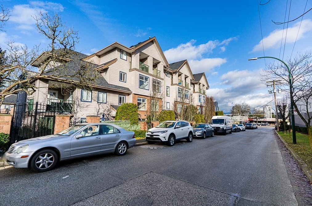 211 5625 SENLAC STREET, Vancouver BC V5R 6G8, Vancouver BC — Residential for Sale - Photo 4