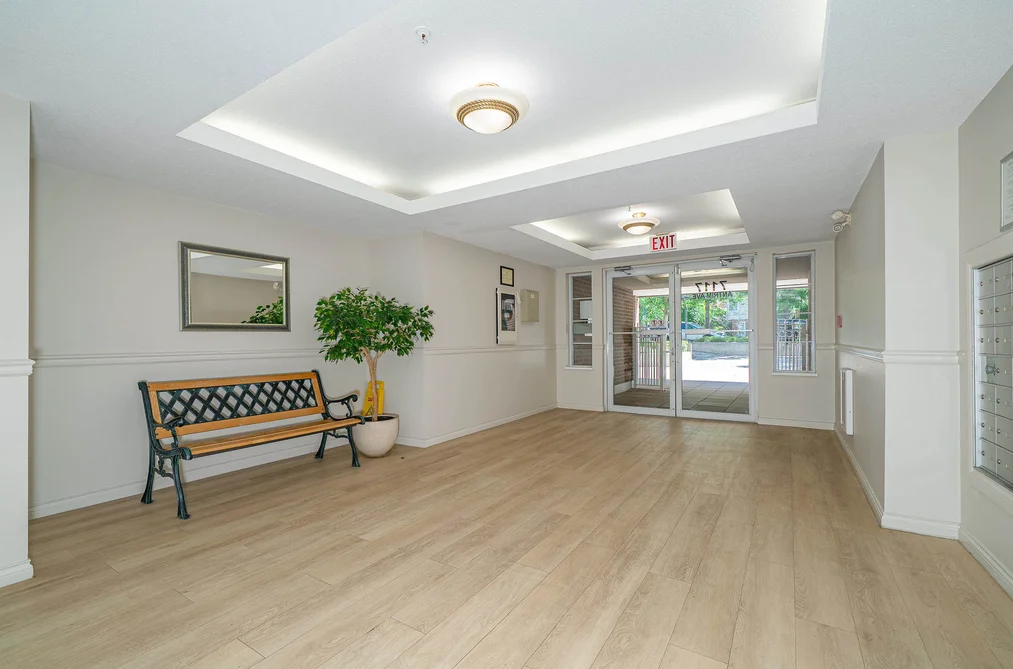211 7117 ANTRIM AVENUE, Burnaby BC V5J 5K1, Burnaby BC — Residential for Sale - Photo 3