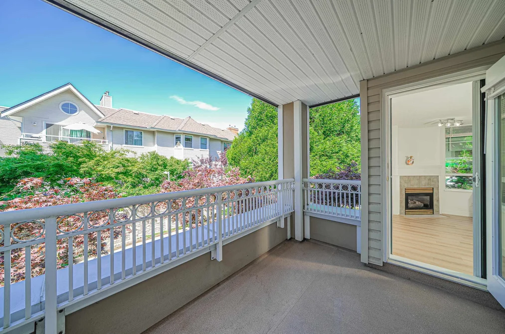 211 7117 ANTRIM AVENUE, Burnaby BC V5J 5K1, Burnaby BC — Residential for Sale - Photo 4