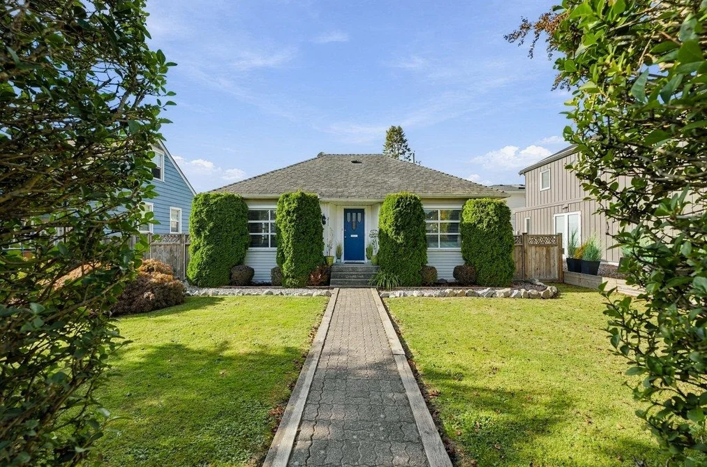 211 Douglas Cres, Richmond, BC - MLS: R3163960