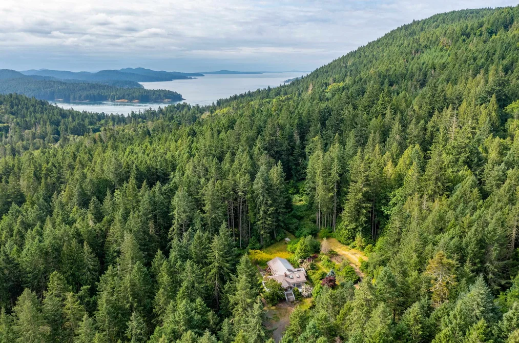 211 MORGAN ROAD, Galiano Island BC V0N 1P0, Galiano Island BC — Residential for Sale - Photo 2