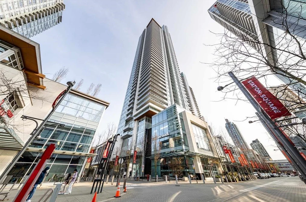 Condo for sale at 2110 4670 Assembly Way Burnaby British Columbia - MLS: R3121922