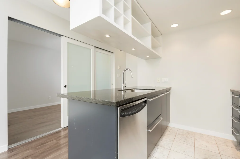 2110 833 SEYMOUR STREET, Vancouver BC V6B 0G4, Vancouver BC — Residential for Sale — Photo 11 of 20