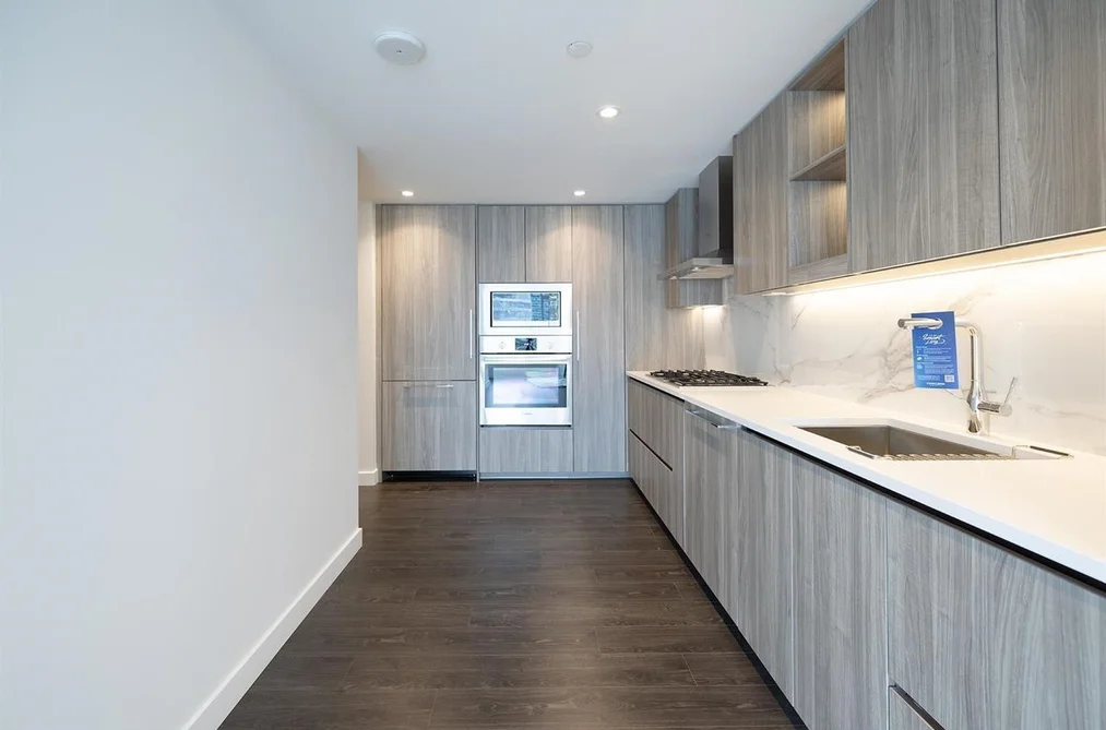 2110 9887 WHALLEY BOULEVARD, Surrey BC V3T 0P4, Surrey BC — Residential for Sale - Photo 3