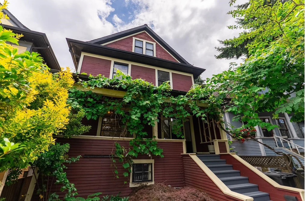 House for sale at 2110 Alberta Street Vancouver British Columbia - MLS: R3141594