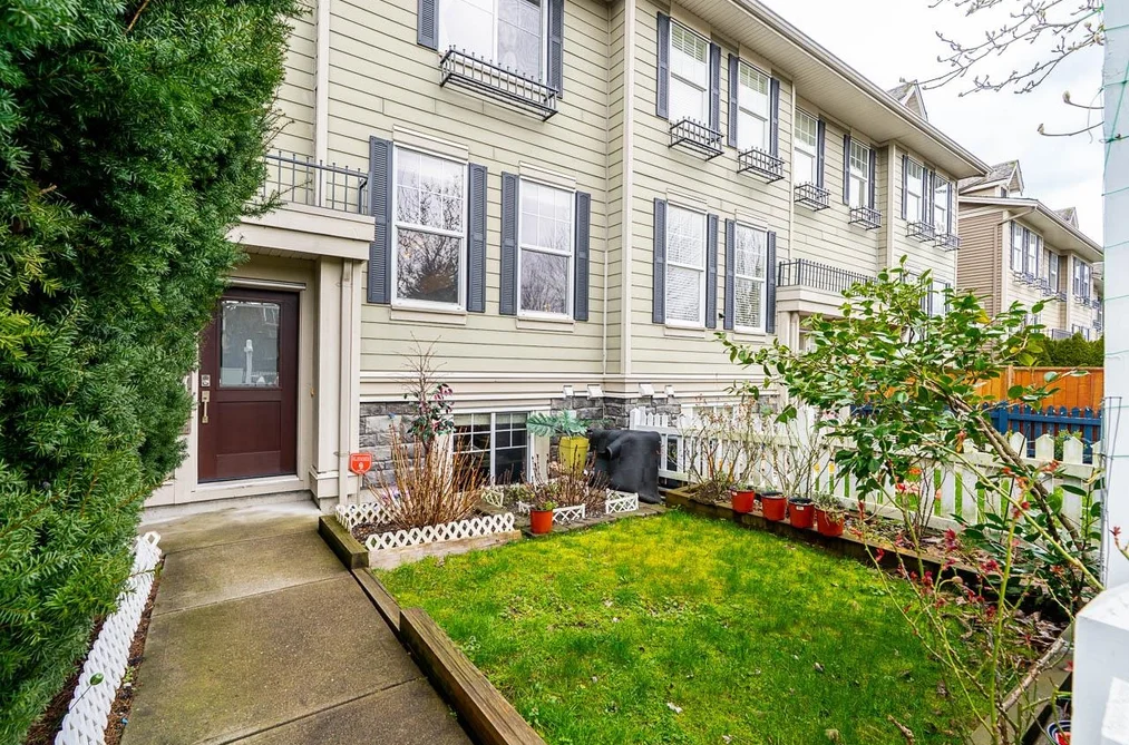 21123 80 AVENUE, Langley BC V2Y 0J4, Langley BC — Residential for Sale - Photo 4