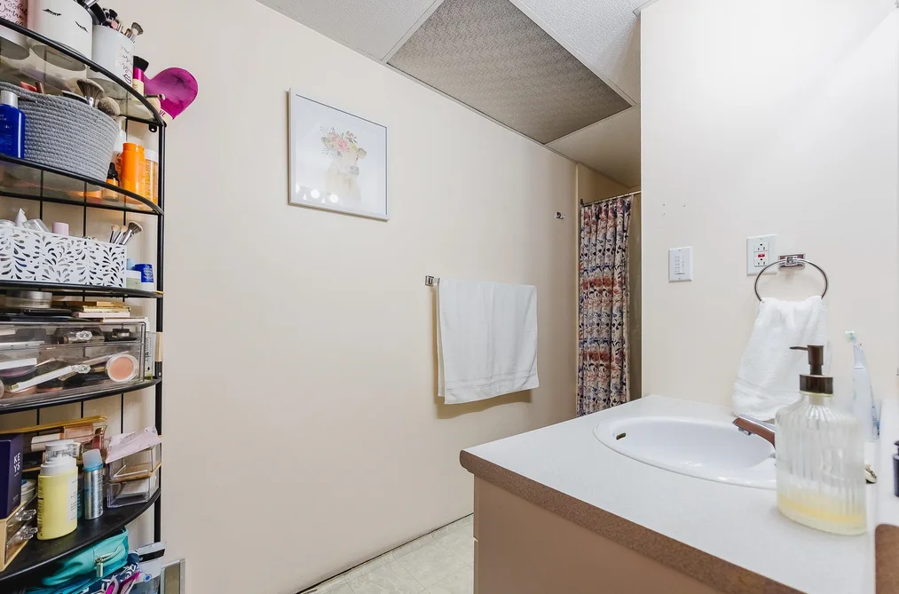 21190 GLENWOOD AVENUE, Maple Ridge BC V2X 8K5, Maple Ridge BC — Residential for Sale - Photo 7