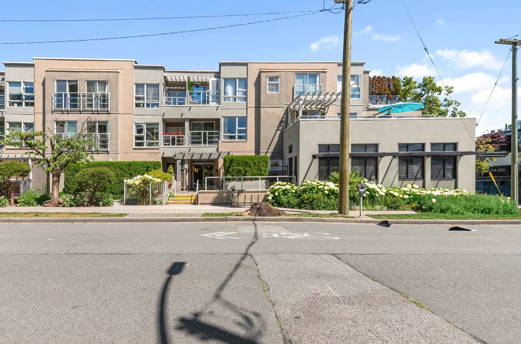 211A 1823 W 7TH AVENUE, Vancouver BC V6J 5K5, Vancouver BC — Residential for Sale — Photo 3 of 33