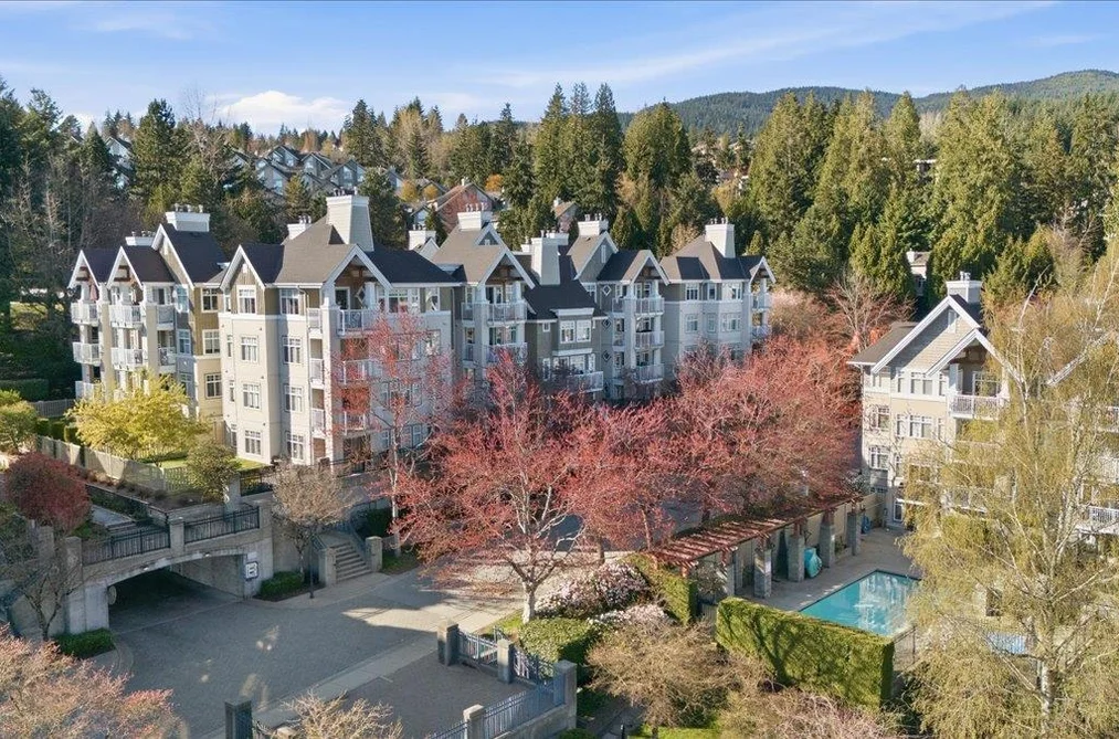 Condo for sale at 212 1428 Parkway Boulevard Coquitlam British Columbia - MLS: R3109361