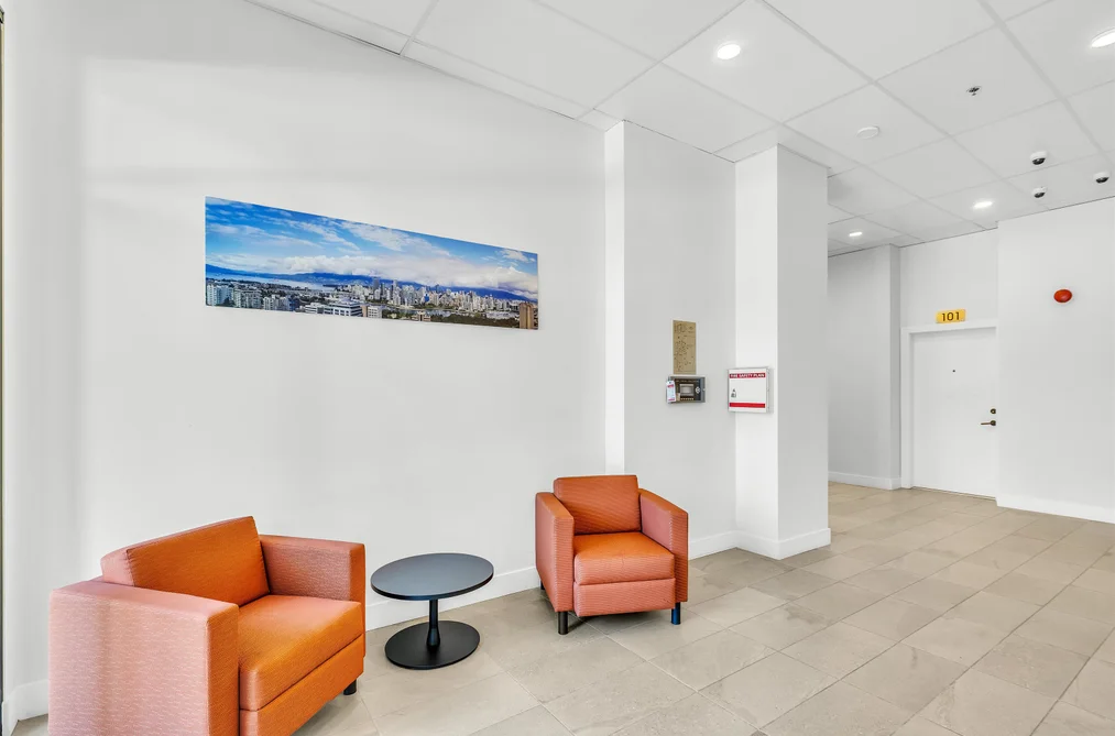 Condo for sale at 212 14818 60 Avenue Surrey British Columbia - MLS: R3123268