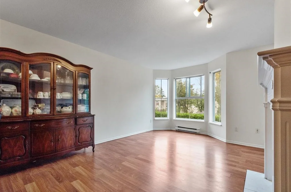 212 15130 108 AVENUE, Surrey BC V3R 0T4, Surrey BC — Residential for Sale — Photo 6 of 23