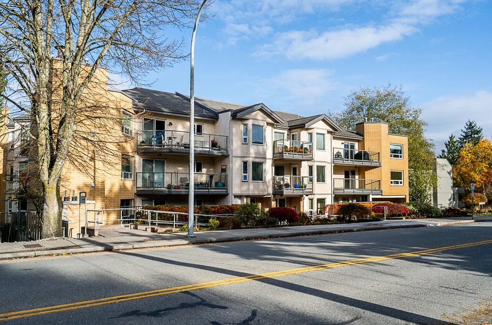 Condo for sale at 212 15255 18 Avenue Surrey British Columbia - MLS: R3067720