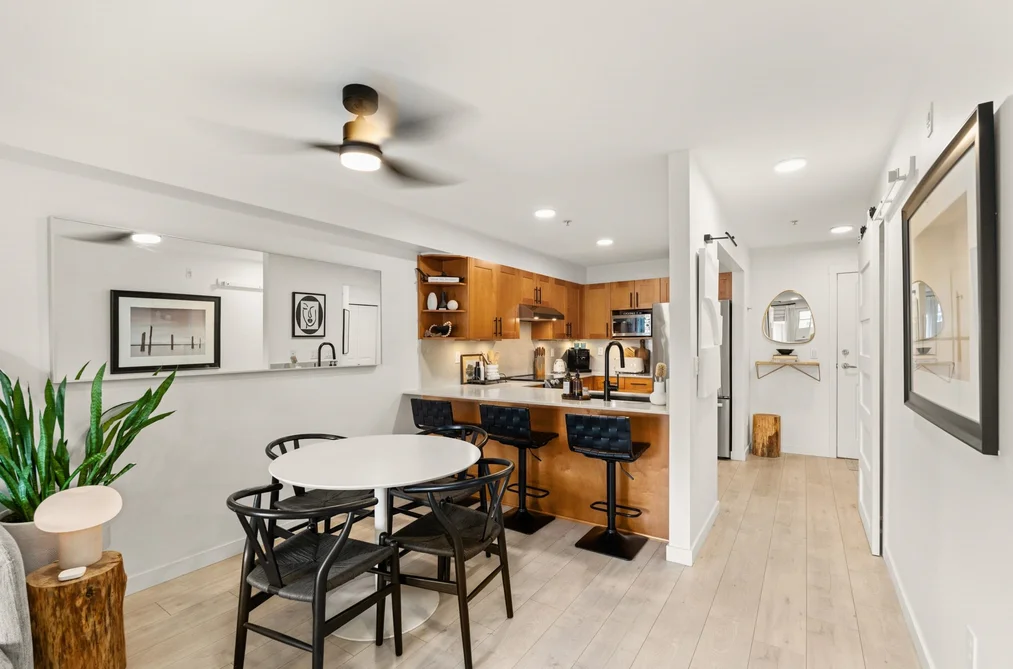 212 15621 MARINE DRIVE, White Rock BC V4B 1E1, White Rock BC — Residential for Sale - Photo 7