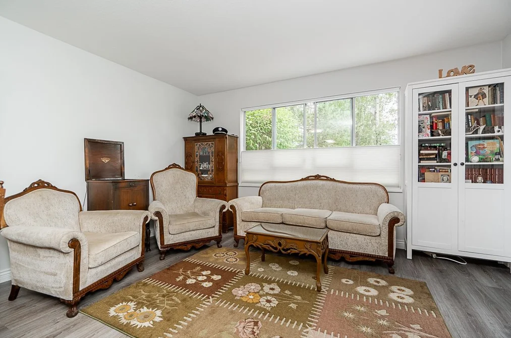 212 15991 THRIFT AVENUE, White Rock BC V4B 2M9, White Rock BC — Residential for Sale - Photo 6