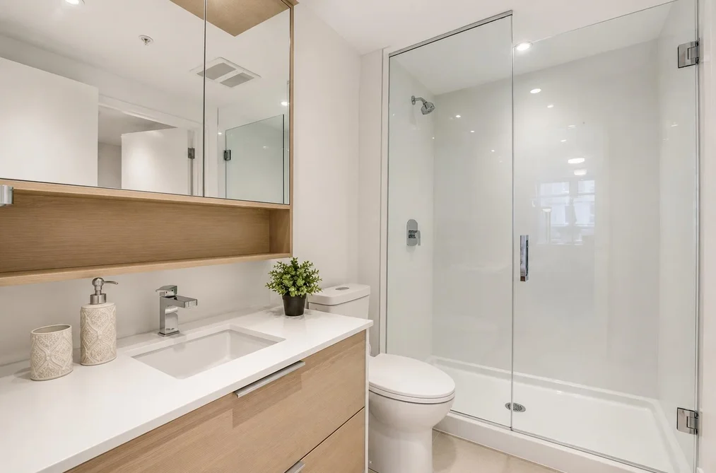 212 1661 QUEBEC STREET, Vancouver BC V6A 0H2, Vancouver BC — Residential for Sale — Photo 9 of 13