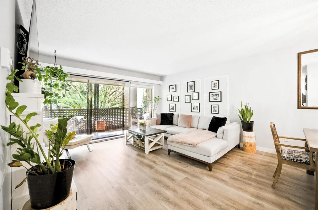 212 1955 WOODWAY PLACE, Burnaby BC V5B 4S5, Burnaby BC — Residential for Sale - Photo 5