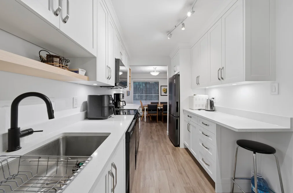 212 2620 FROMME ROAD, North Vancouver BC V7J 2R3, North Vancouver BC — Residential for Sale - Photo 3