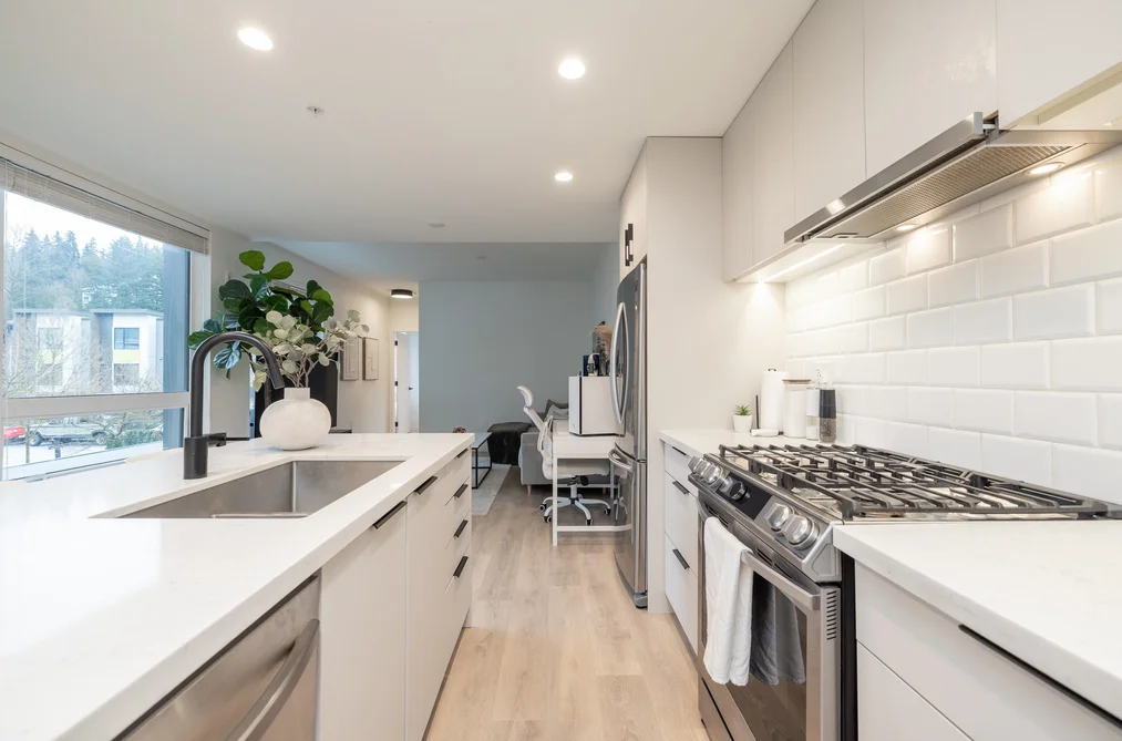 212 3018 ST GEORGE STREET, Port Moody BC V3H 2H7, Port Moody BC — Residential for Sale - Photo 7