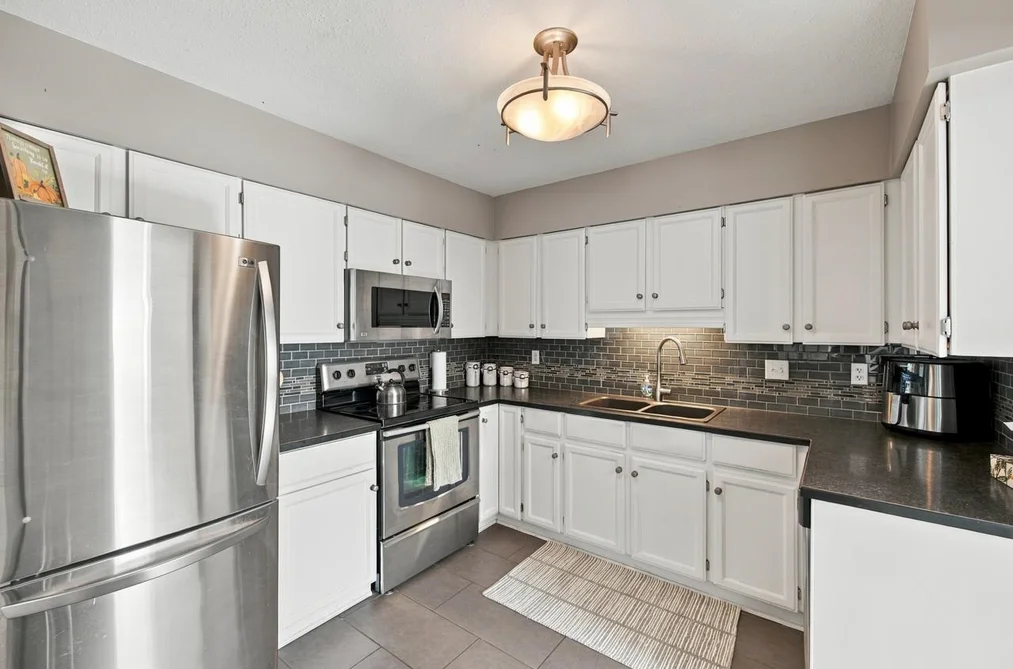 32040 Tims Ave Unit 212, Abbotsford, BC - MLS: R3177230