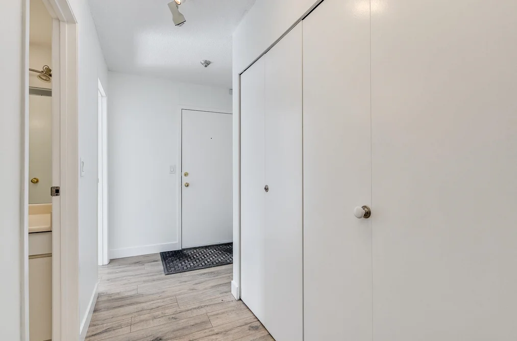212 3275 MOUNTAIN HIGHWAY, North Vancouver BC V7K 2H4, North Vancouver BC — Residential for Sale - Photo 6