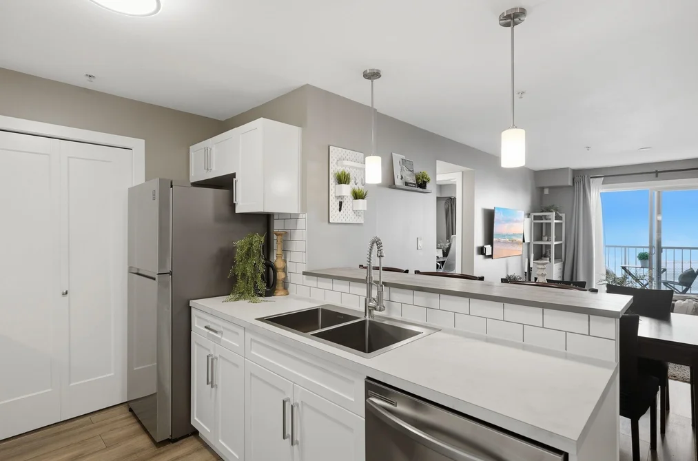 212 33960 OLD YALE ROAD, Abbotsford BC V2S 2J9, Abbotsford BC — Residential for Sale - Photo 3