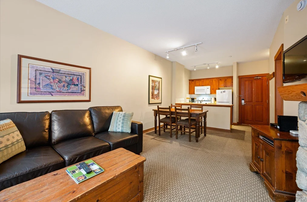 212 4660 BLACKCOMB WAY, Whistler BC V8E 0Y8, Whistler BC — Residential for Sale - Photo 4