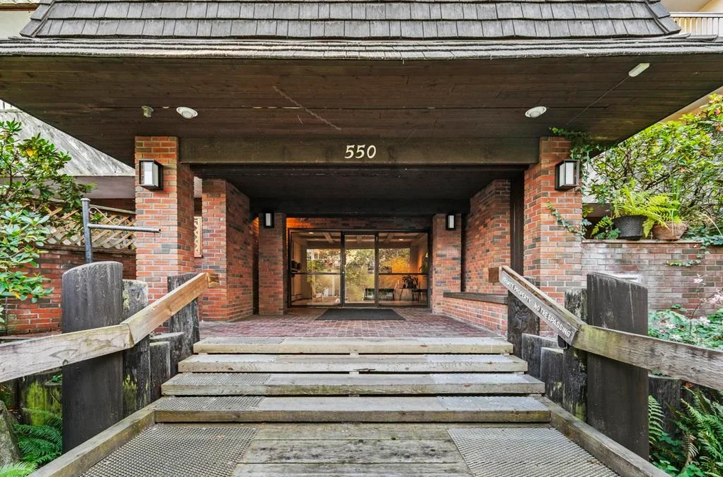 Condo for sale at 212 550 E 6th Avenue Vancouver British Columbia - MLS: R3167021