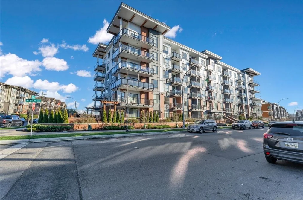 Condo for sale at 212 5504 Brydon Crescent Langley British Columbia - MLS: R3125115