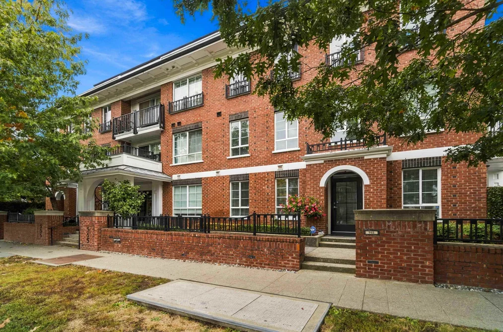 555 Foster Ave Unit 212, Coquitlam, BC - MLS: R3175293