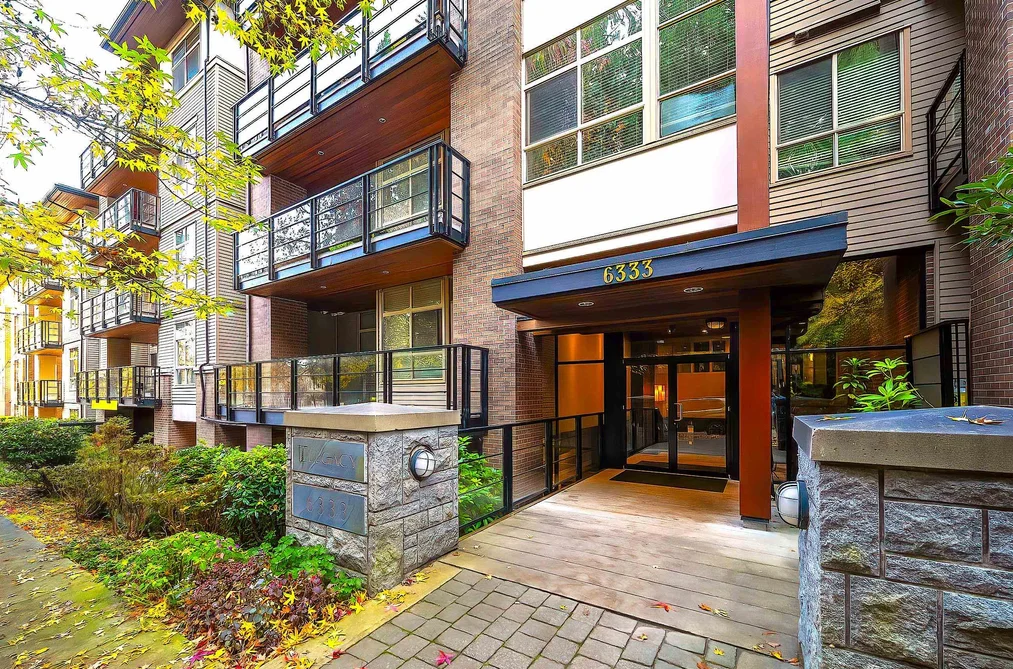 Condo for sale at 212 6333 Larkin Drive Vancouver British Columbia - MLS: R3086209