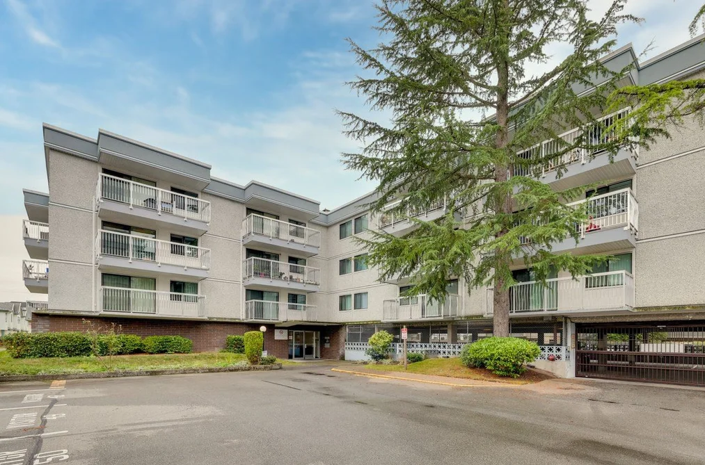 6420 Buswell St Unit 212, Richmond, BC - MLS: R3172367