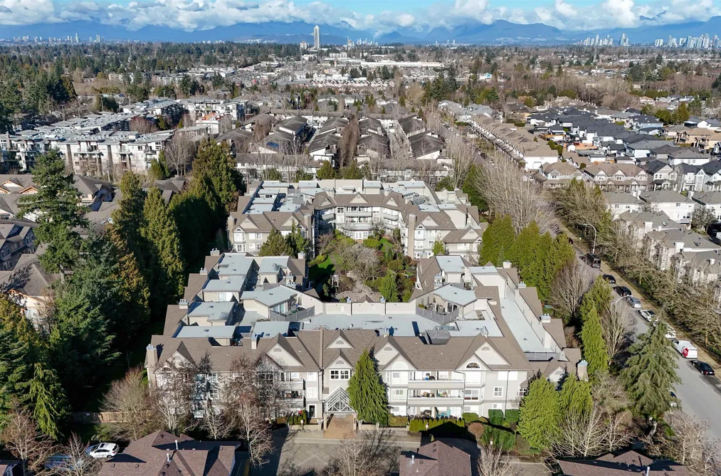 212 6557 121 STREET, Surrey BC V3W 1E7, Surrey BC — Residential for Sale - Photo 3