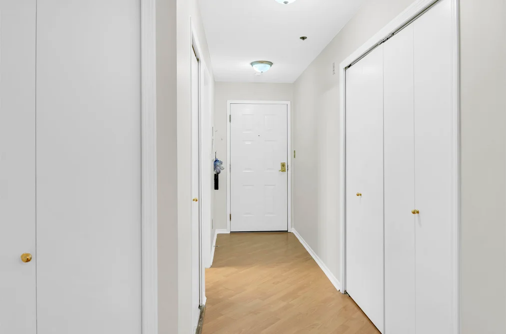 212 6939 GILLEY AVENUE, Burnaby BC V5J 4W8, Burnaby BC — Residential for Sale - Photo 2