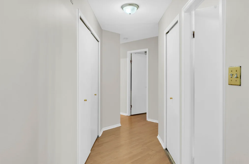 212 6939 GILLEY AVENUE, Burnaby BC V5J 4W8, Burnaby BC — Residential for Sale - Photo 5
