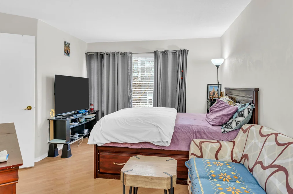 212 6939 GILLEY AVENUE, Burnaby BC V5J 4W8, Burnaby BC — Residential for Sale - Photo 6