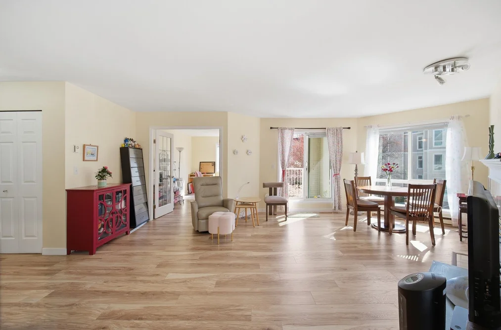 212 7437 MOFFATT ROAD, Richmond BC V6Y 1X9, Richmond BC — Residential for Sale - Photo 2