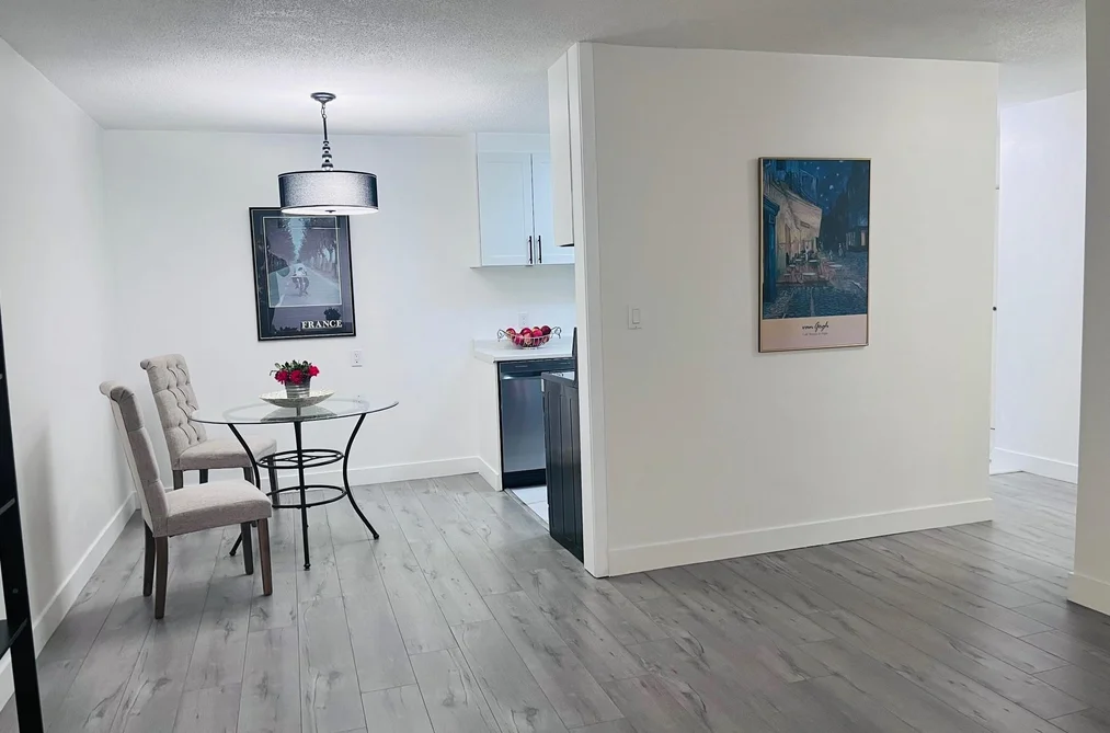 Unknown, North Vancouver BC — Residential for Sale - Photo 5