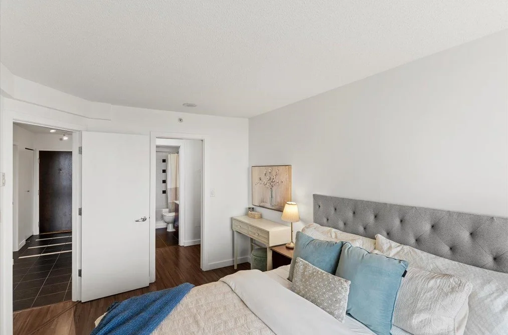2123 938 SMITHE STREET, Vancouver BC V6Z 3H8, Vancouver BC — Residential for Sale — Photo 17 of 30