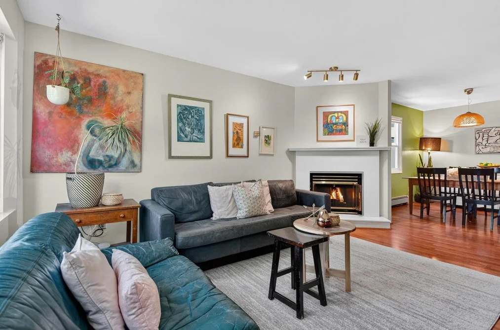 2128 ADANAC STREET, Vancouver BC V5L 2E7, Vancouver BC — Residential for Sale - Photo 2