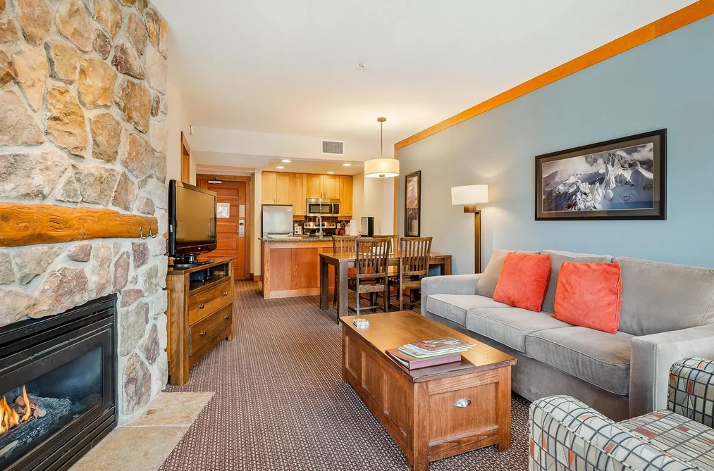 212D 2036 LONDON LANE, Whistler BC V8E 0N7, Whistler BC — Residential for Sale — Photo 5 of 21