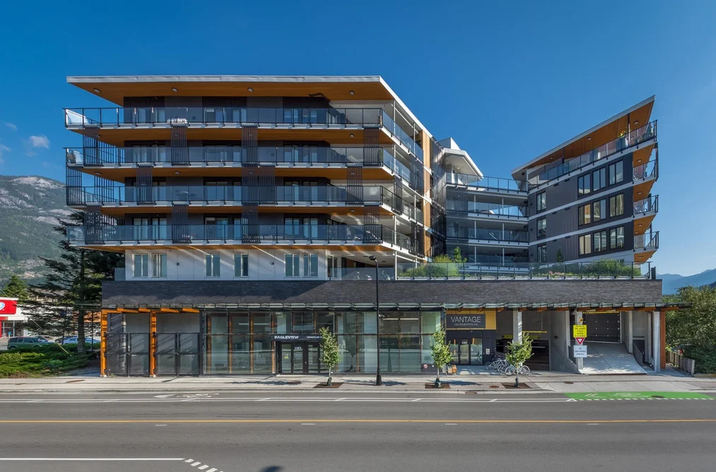 Condo for sale at 213 1365 Pemberton Avenue Squamish British Columbia - MLS: R3163631