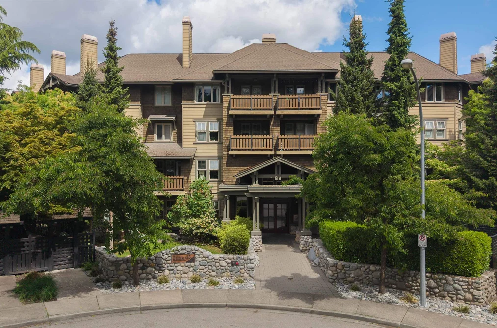 Condo for sale at 213 15 Smokey Smith Place New Westminster British Columbia - MLS: R3126075