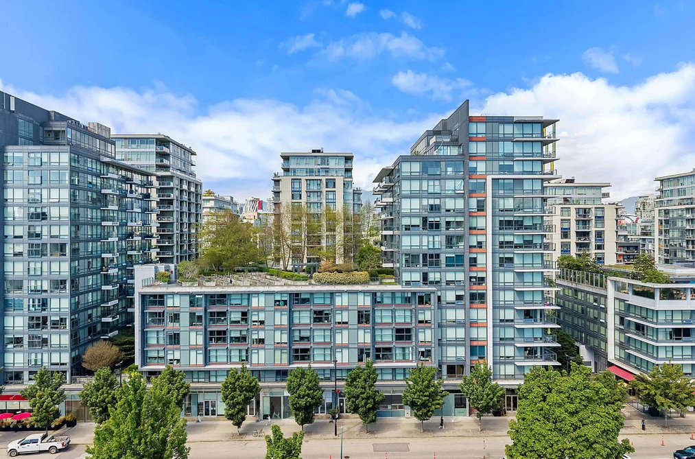 213 159 W 2ND AVENUE, Vancouver BC V5Y 0L8, Vancouver BC — Residential for Sale - Photo 2