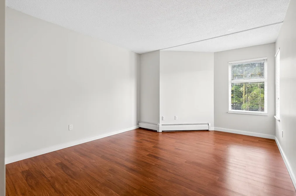 213 1850 E SOUTHMERE CRESCENT, Surrey BC V4A 6Y6, Surrey BC — Residential for Sale - Photo 7